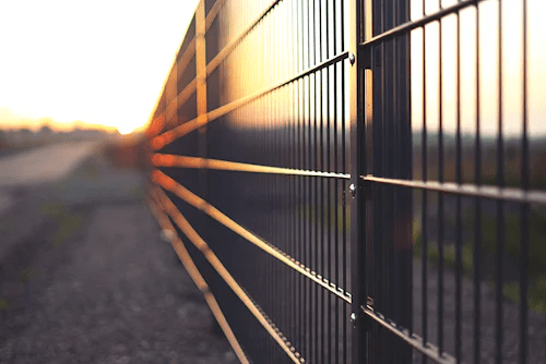 Temporary event fencing for outdoor concerts Temporary event fencing for outdoor concerts