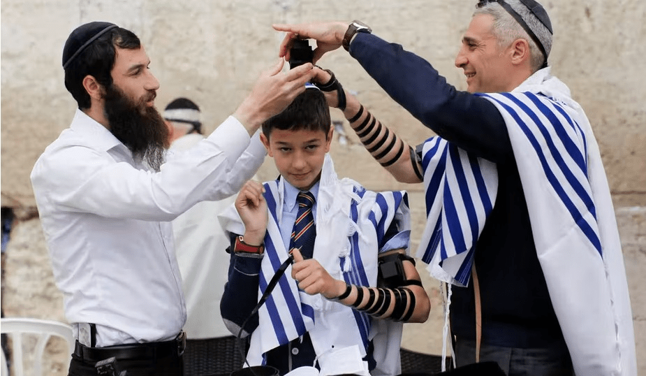 bat mitzvah traditions
